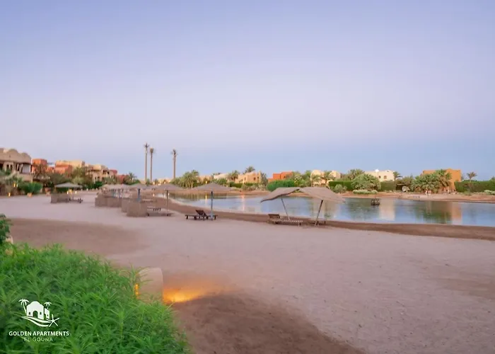 Nyaraló Italian Compound 3br Townhouse Lagoon-front Terrace & Direct Access, El Gouna Gurdaka