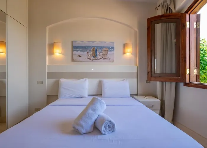 Italian Compound 3br Townhouse Lagoon-front Terrace & Direct Access, El Gouna *